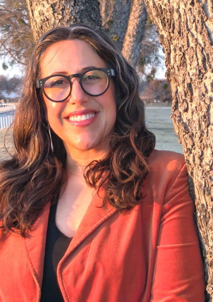 Aimee R. Bell